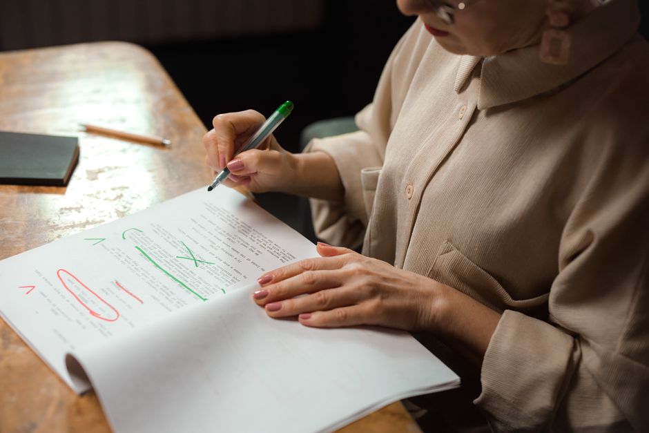 How to Use AI to Proofread Without Losing Your Voice